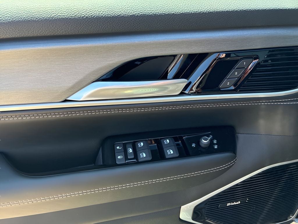 2026 Jeep Grand Wagoneer GRAND WAGONEER LIMITED RESERVE 4X4