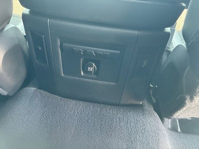 2017 RAM 1500 Sport Crew Cab 4x4 5'7' Box