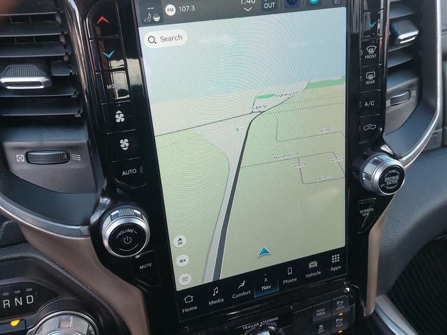 2022 RAM 1500 Laramie Crew Cab 4x4 5'7' Box