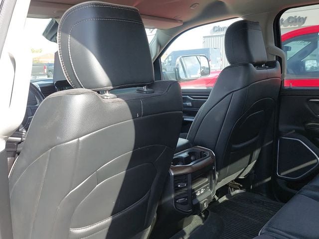 2022 RAM 1500 Laramie Crew Cab 4x4 5'7' Box