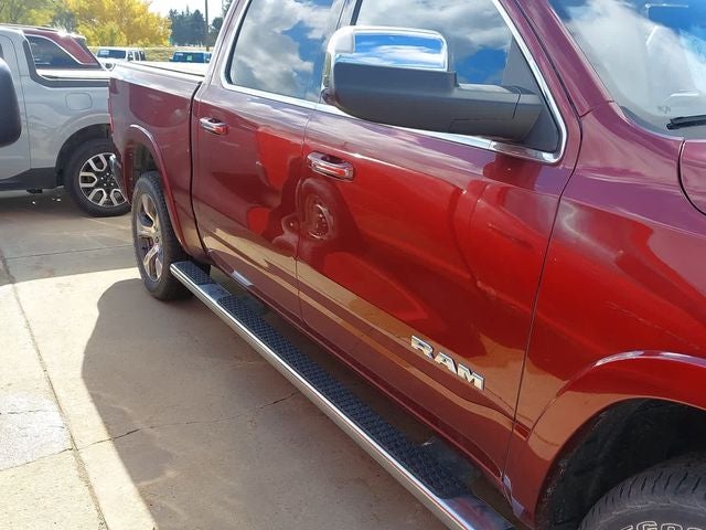 2022 RAM 1500 Laramie Crew Cab 4x4 5'7' Box