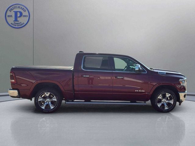 2022 RAM 1500 Laramie Crew Cab 4x4 5'7' Box