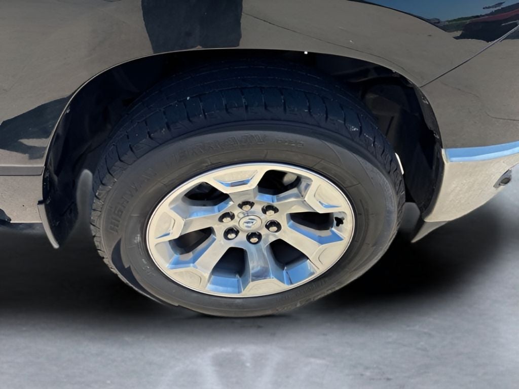 2019 RAM 1500 Big Horn/Lone Star Crew Cab 4x4 6'4' Box