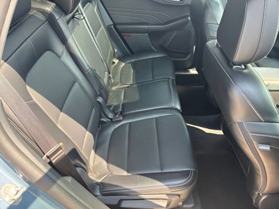 2025 Ford Escape Platinum