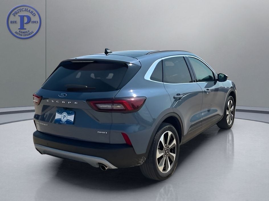 2025 Ford Escape Platinum