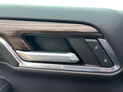 2023 Chevrolet Silverado 1500 4WD Crew Cab Standard Bed LT
