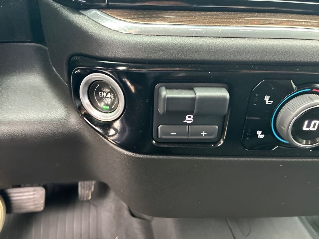 2023 Chevrolet Silverado 1500 4WD Crew Cab Standard Bed LT