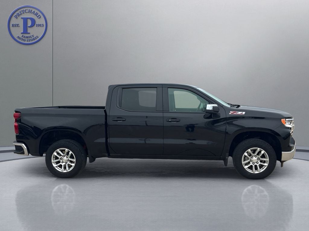 2023 Chevrolet Silverado 1500 4WD Crew Cab Standard Bed LT