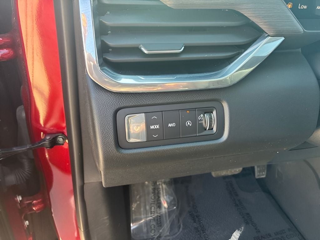 2025 GMC Acadia AWD Denali