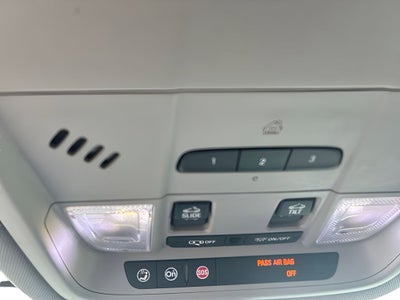 2017 GMC Acadia SLT-1