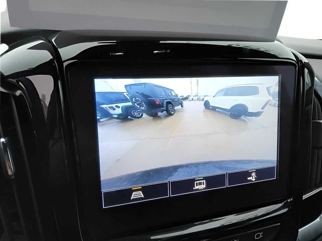 2023 Chevrolet Traverse AWD LT Cloth