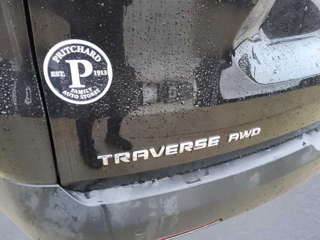 2023 Chevrolet Traverse AWD LT Cloth