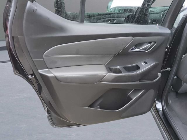 2023 Chevrolet Traverse AWD LT Cloth
