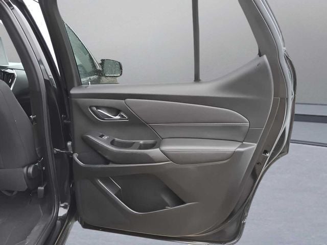 2023 Chevrolet Traverse AWD LT Cloth