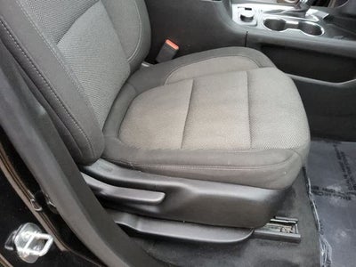 2023 Chevrolet Traverse AWD LT Cloth