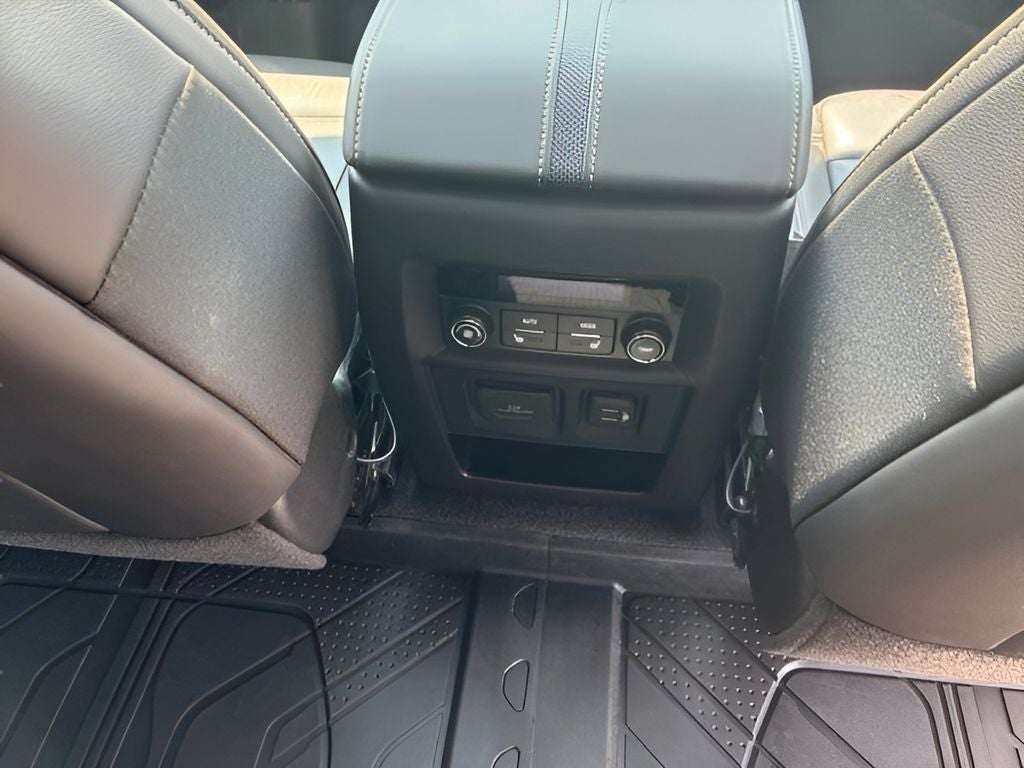 2022 Chevrolet Traverse AWD Premier