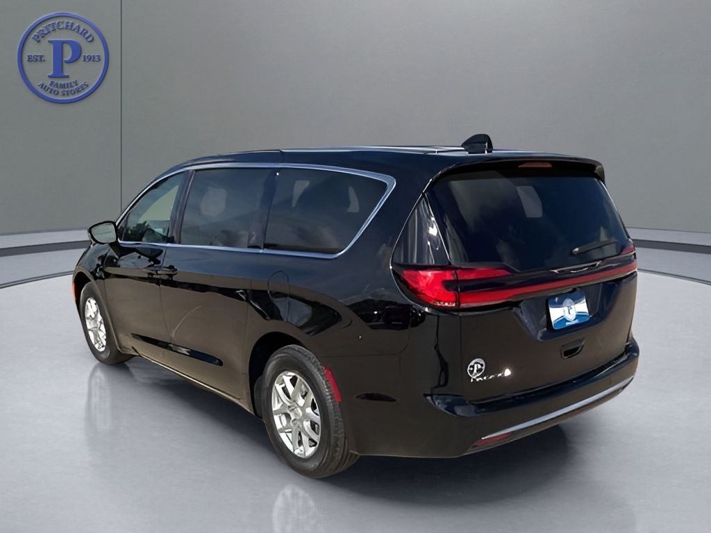 2027 Chrysler Pacifica PACIFICA SELECT