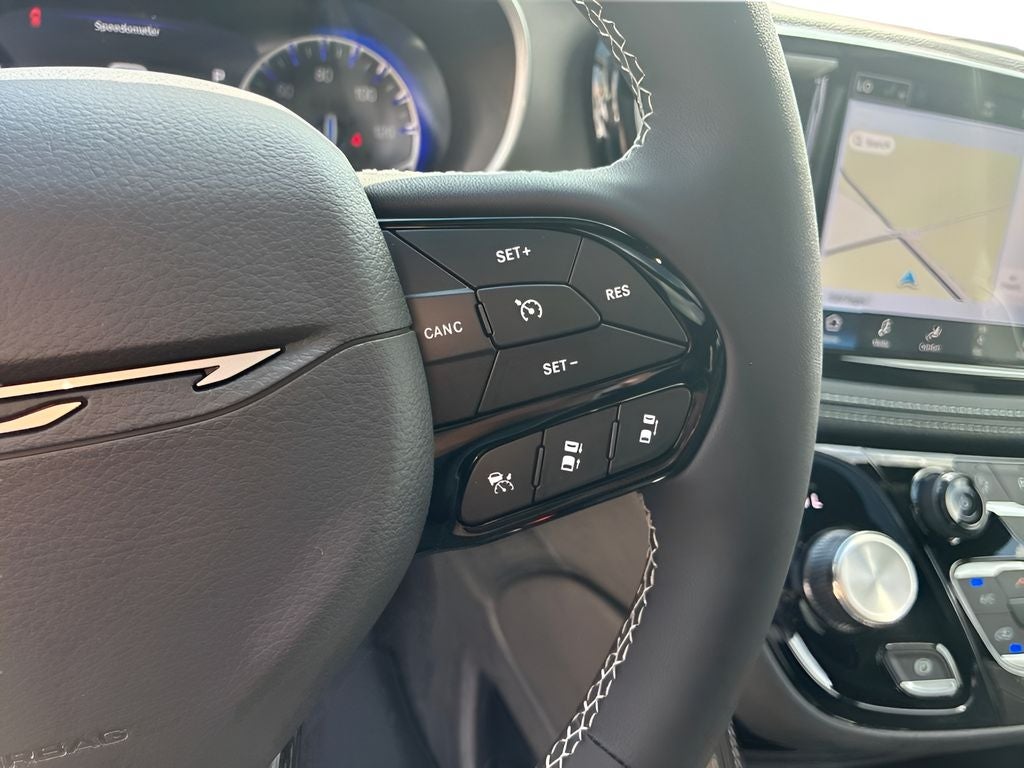 2027 Chrysler Pacifica PACIFICA LIMITED