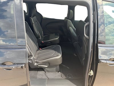 2027 Chrysler Pacifica PACIFICA LIMITED