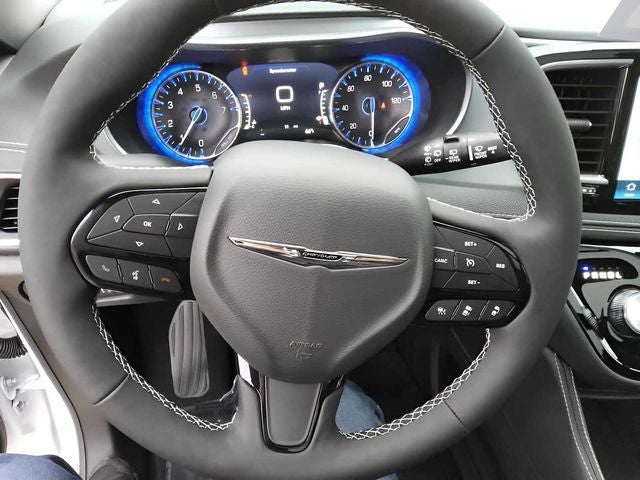 2026 Chrysler Pacifica PACIFICA LIMITED