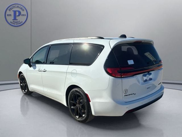 2026 Chrysler Pacifica PACIFICA LIMITED