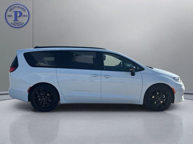 2026 Chrysler Pacifica PACIFICA LIMITED