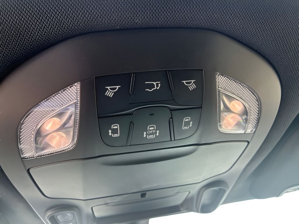2027 Chrysler Pacifica PACIFICA LIMITED