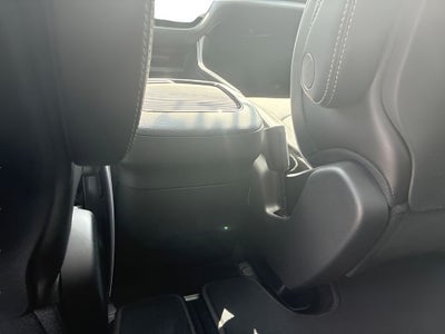 2027 Chrysler Pacifica PACIFICA LIMITED