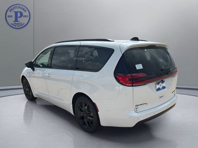 2027 Chrysler Pacifica PACIFICA LIMITED