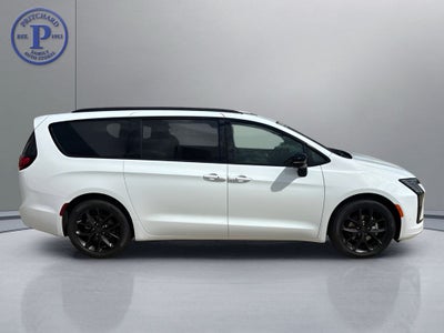 2027 Chrysler Pacifica PACIFICA LIMITED