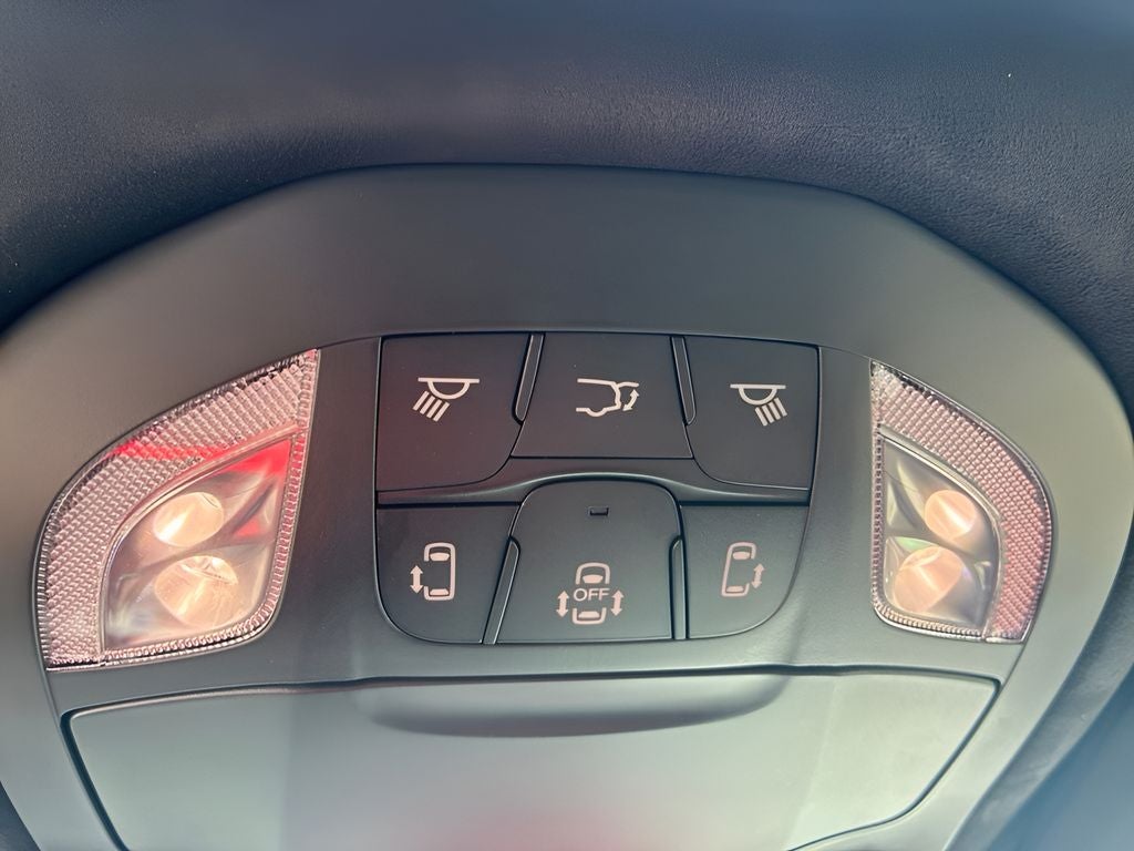 2027 Chrysler Pacifica Pinnacle