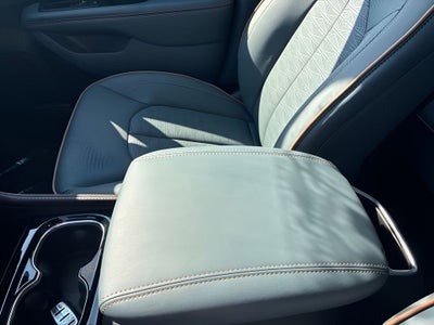 2027 Chrysler Pacifica Pinnacle