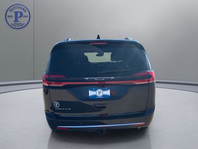 2027 Chrysler Pacifica Pinnacle