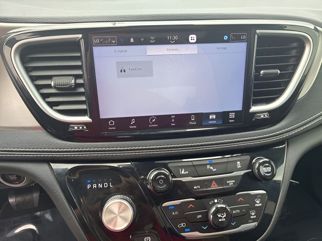 2023 Chrysler Pacifica Hybrid Limited