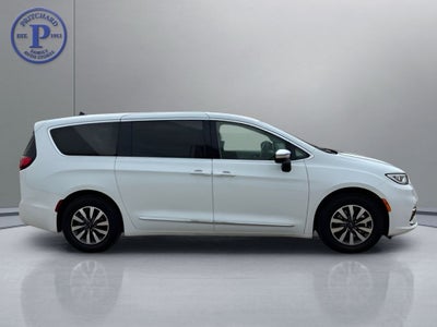 2023 Chrysler Pacifica Hybrid Limited