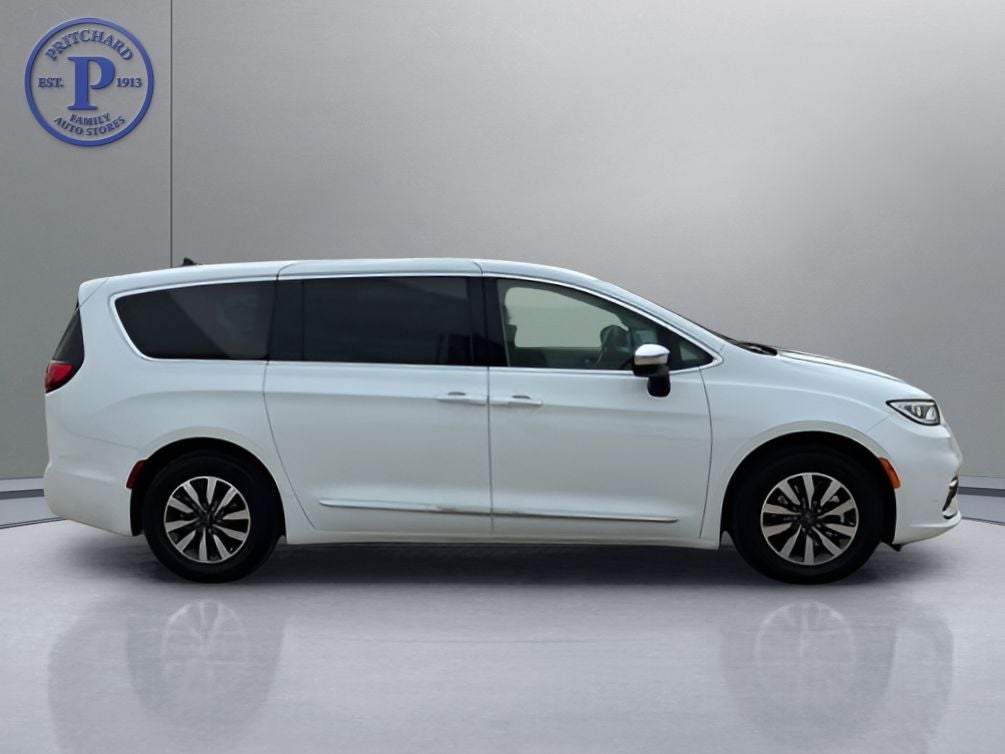 2023 Chrysler Pacifica Hybrid Limited