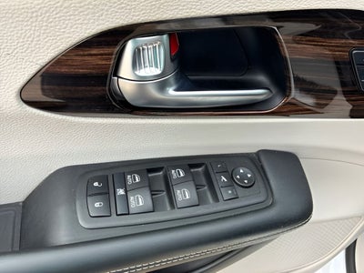 2023 Chrysler Pacifica Hybrid Limited