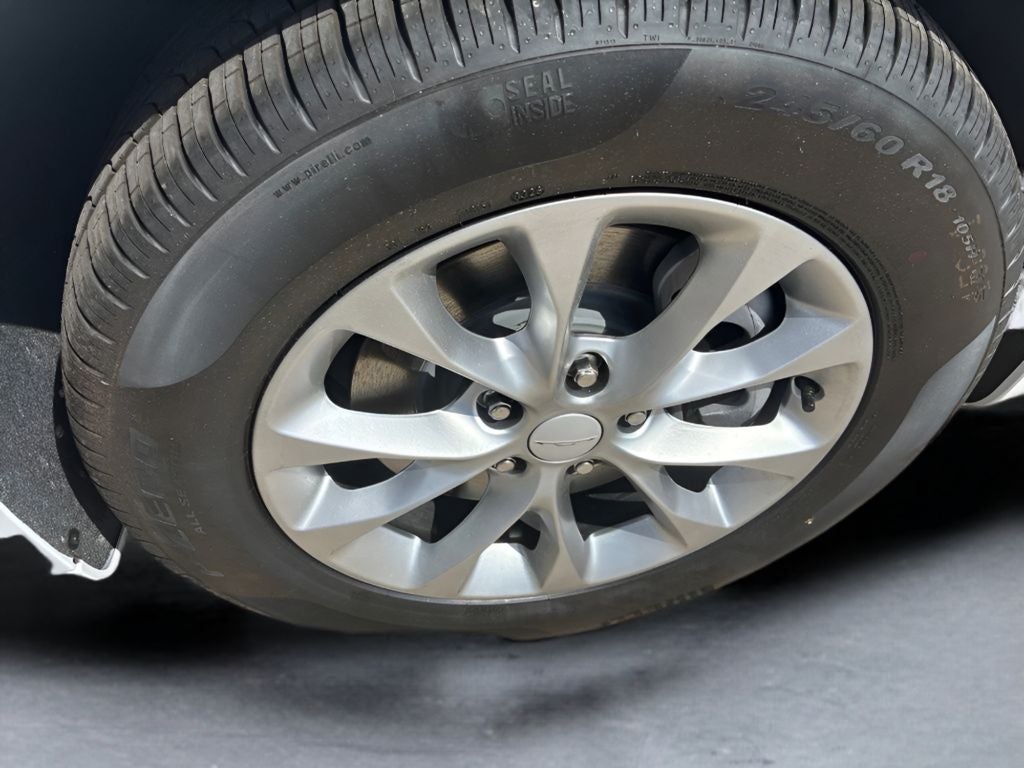 2027 Chrysler Pacifica PACIFICA SELECT AWD