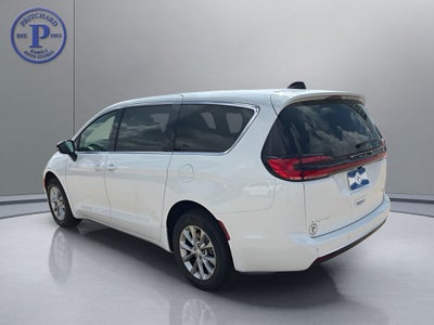 2027 Chrysler Pacifica PACIFICA SELECT AWD