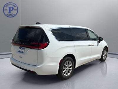 2027 Chrysler Pacifica PACIFICA SELECT AWD