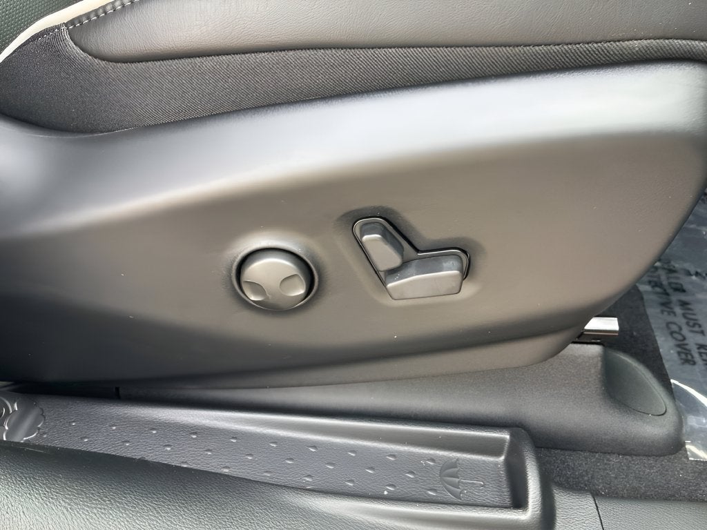 2027 Chrysler Pacifica PACIFICA LIMITED AWD