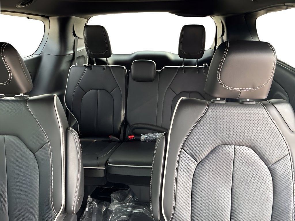 2027 Chrysler Pacifica PACIFICA LIMITED AWD