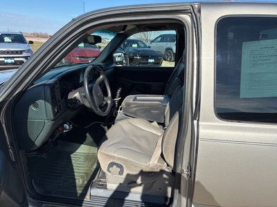 2000 Chevrolet Silverado 1500 LS