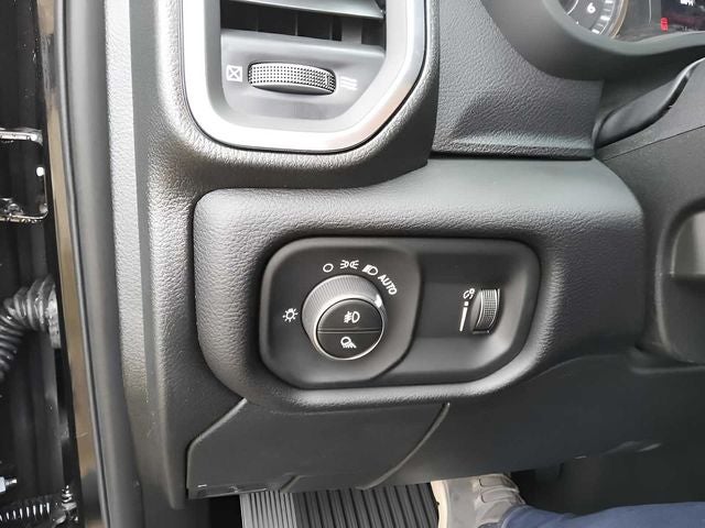 2026 RAM Ram 3500 RAM 3500 BIG HORN CREW CAB 4X4 6'4' BOX