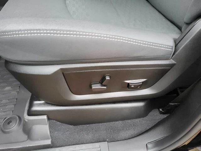 2026 RAM Ram 3500 RAM 3500 BIG HORN CREW CAB 4X4 6'4' BOX