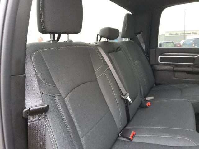 2026 RAM Ram 3500 RAM 3500 BIG HORN CREW CAB 4X4 6'4' BOX