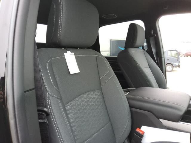 2026 RAM Ram 3500 RAM 3500 BIG HORN CREW CAB 4X4 6'4' BOX