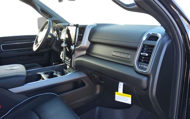 2026 RAM Ram 3500 RAM 3500 LARAMIE CREW CAB 4X4 6'4' BOX