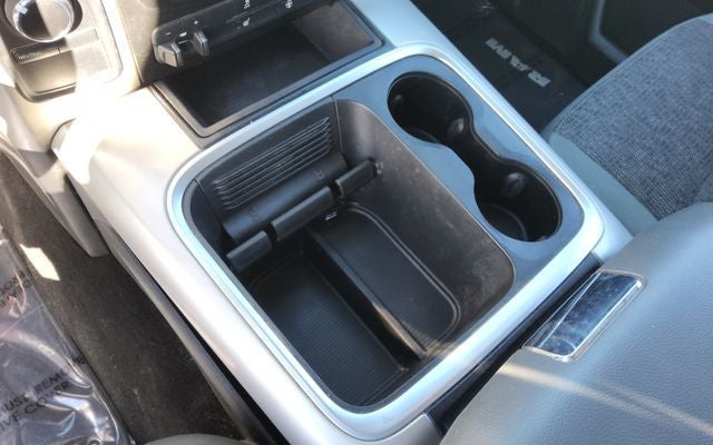 2018 RAM 2500 Big Horn Crew Cab 4x4 6'4' Box