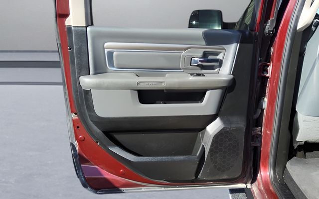 2018 RAM 2500 Big Horn Crew Cab 4x4 6'4' Box